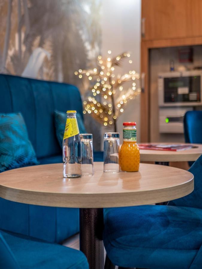 Contact Hotel Restaurant Bleu France - Eragny Cergy Екстериор снимка