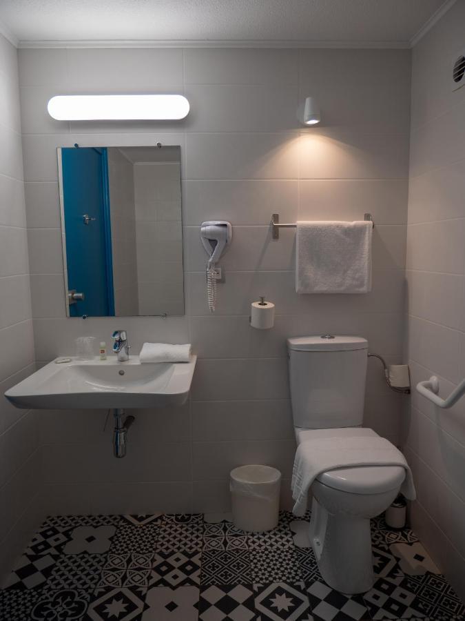 Contact Hotel Restaurant Bleu France - Eragny Cergy Екстериор снимка